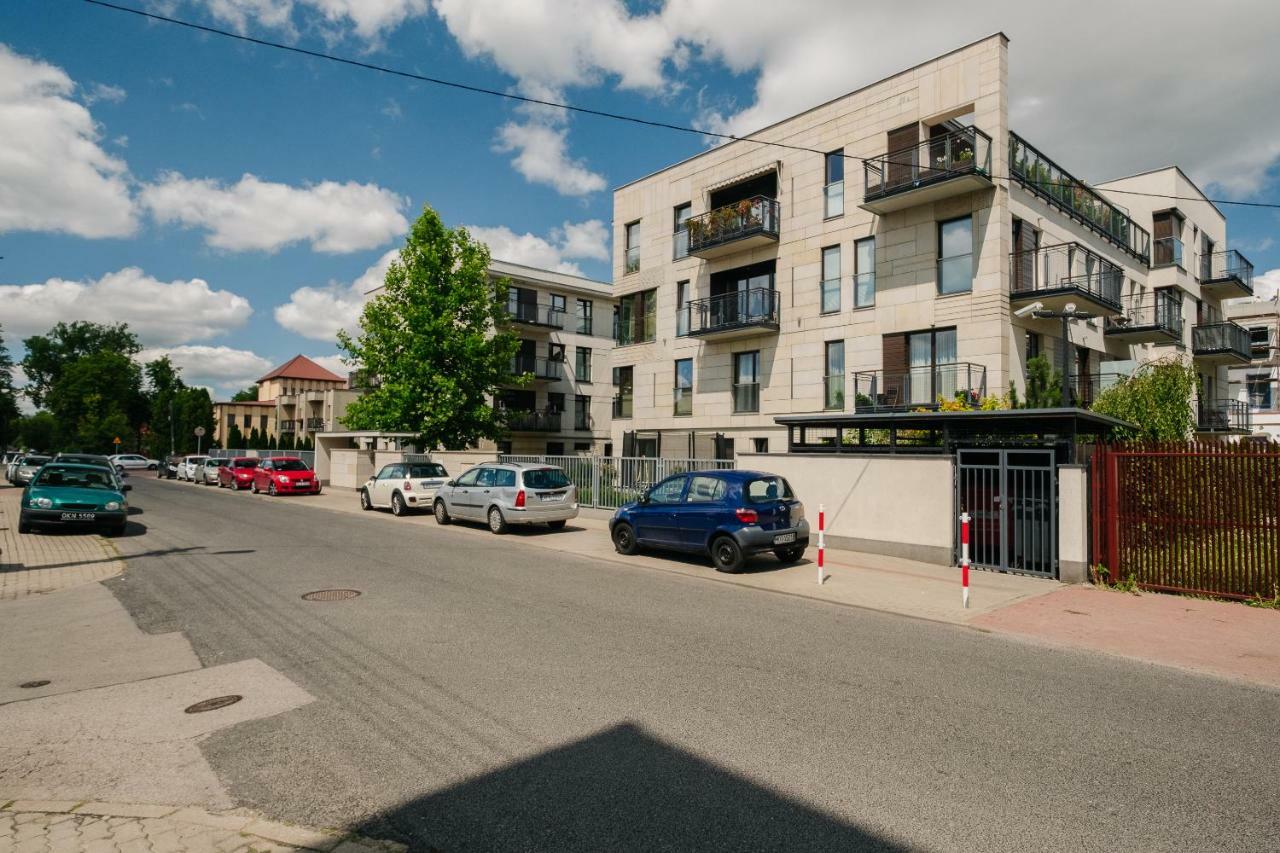 Modern Apartment Across The Ponds Βαρσοβία Εξωτερικό φωτογραφία